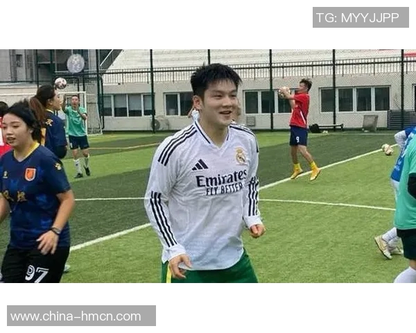 足球明星中谁在职业生涯中穿球衣次数最多的揭秘与分析